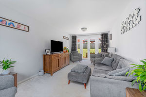 Henge Close Adderbury